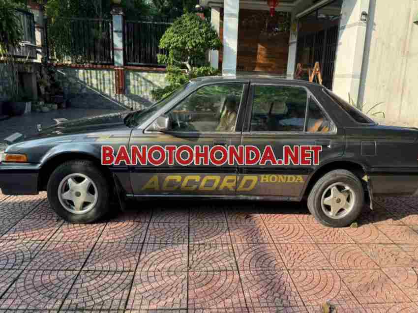 Bán Honda Accord 2.0 MT 1989 - Xám