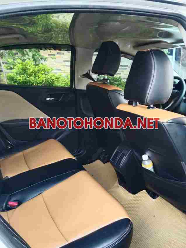 Cần bán xe Honda City 1.5 AT 2015, xe đẹp