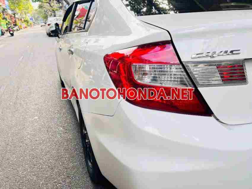 Cần bán gấp Honda Civic 1.8 AT năm 2014 giá cực tốt