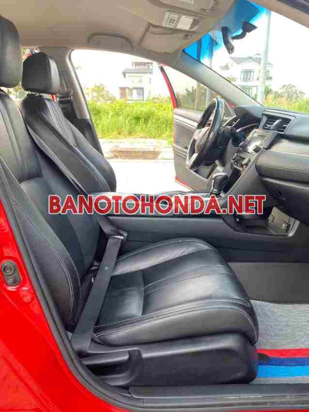 Cần bán Honda Civic 1.8 E Máy xăng 2018 màu Đỏ