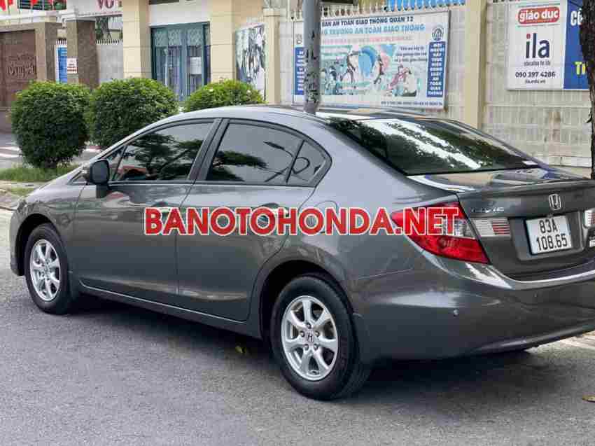 Bán xe Honda Civic 1.8 AT sx 2013 - giá rẻ