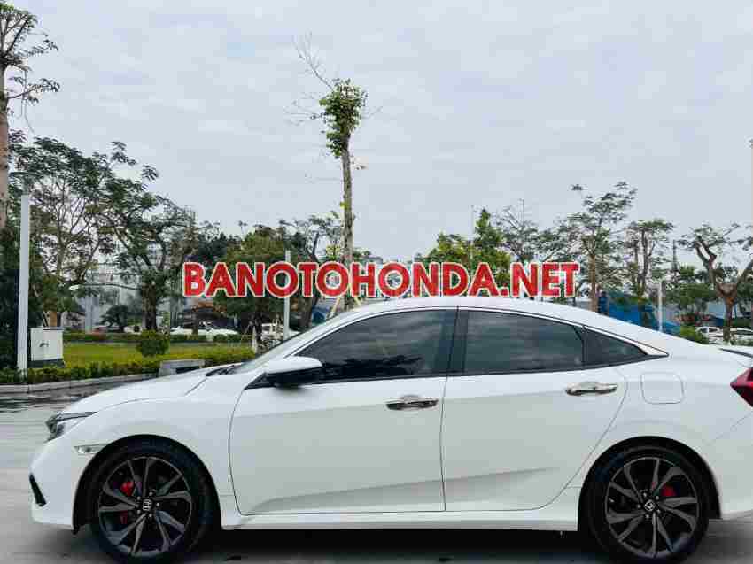 Cần bán xe Honda Civic RS 1.5 AT năm 2019 màu Trắng cực đẹp