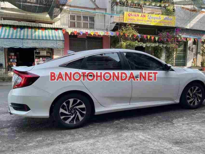 Cần bán Honda Civic 1.8 E 2018 xe đẹp