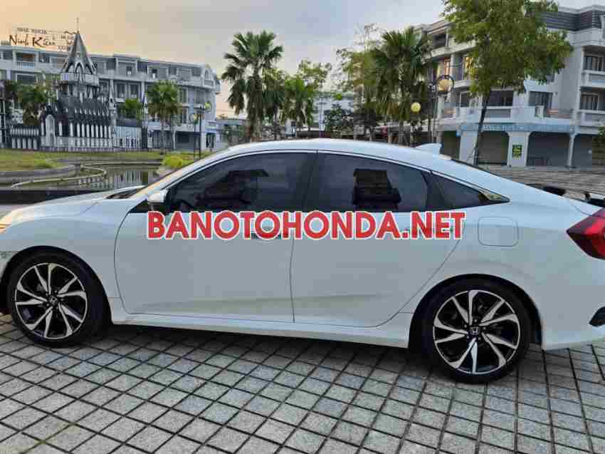 Honda Civic 1.5L Vtec Turbo năm sản xuất 2017 giá tốt