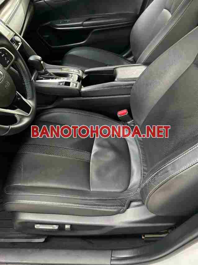 Cần bán gấp xe Honda Civic G 1.8 AT năm 2019, màu Trắng, Số tự động