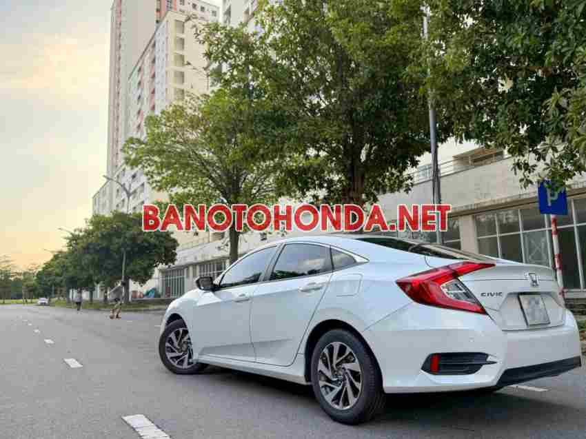 Cần bán xe Honda Civic E 1.8 AT năm 2019 màu Trắng cực đẹp
