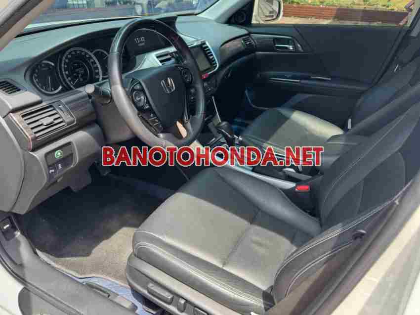 Cần bán xe Honda Accord 2.4 AT 2018 Số tự động màu Trắng
