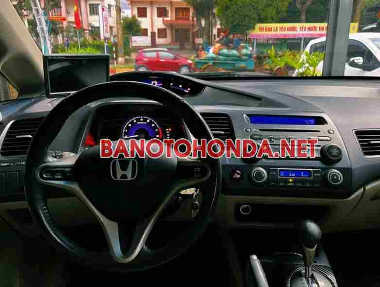 Cần bán gấp Honda Civic 2.0 AT 2006 - Xe đẹp - Giá tốt