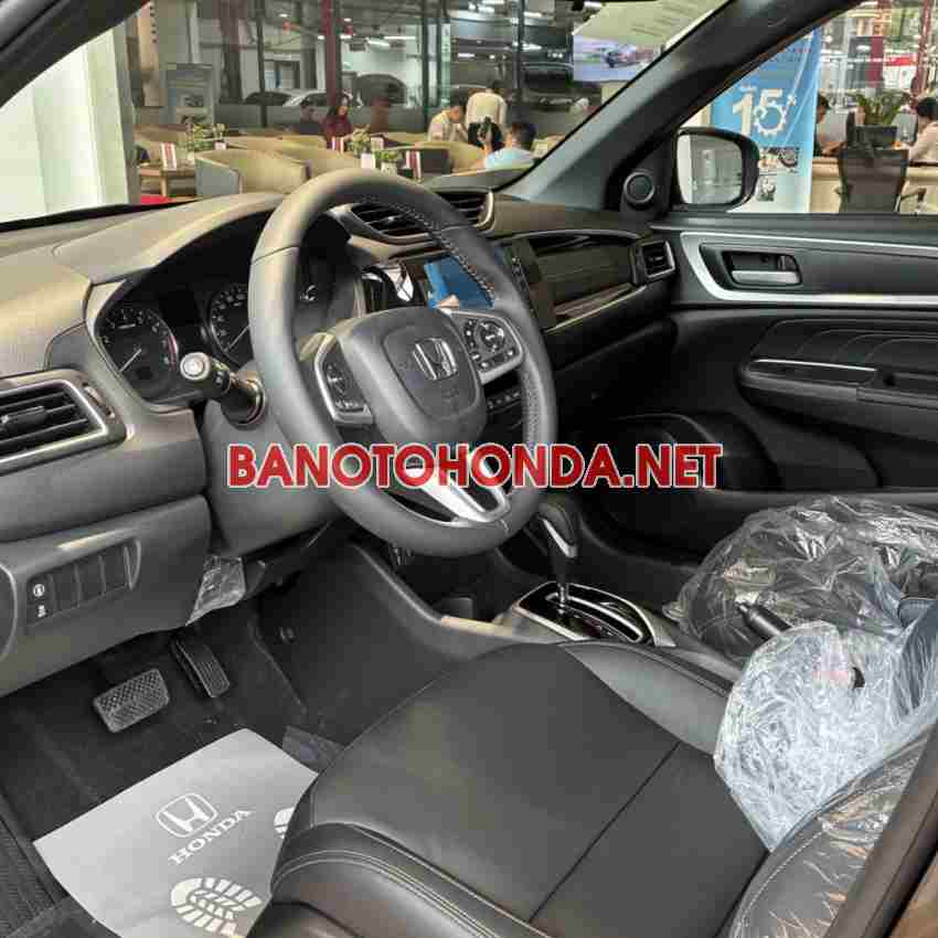 Honda BR V L Máy xăng 2026, đẹp xuất sắc