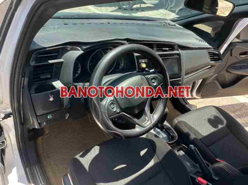 Cần bán gấp Honda Jazz RS 2018 - Xe đẹp - Giá tốt