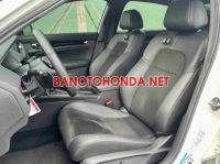 Cần bán xe Honda Civic e:HEV RS 2.0 AT năm 2024 màu Trắng cực đẹp